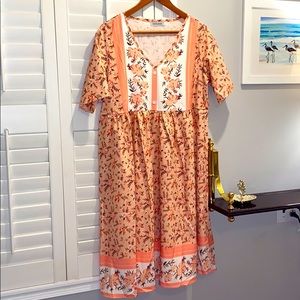 Plus size short sleeve floral dress 0X